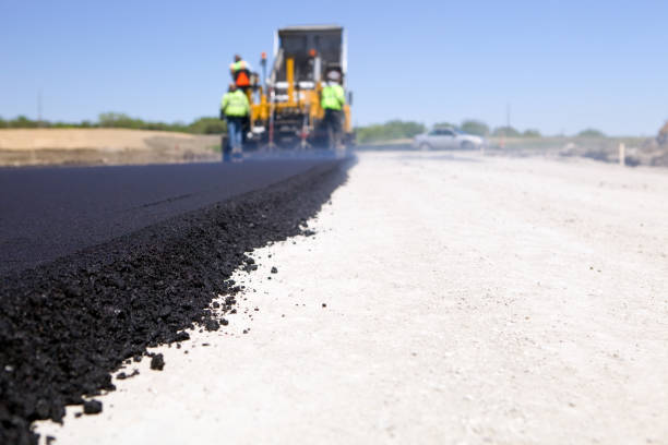 Best Driveway Paving Company  in Franklin Rk, PA